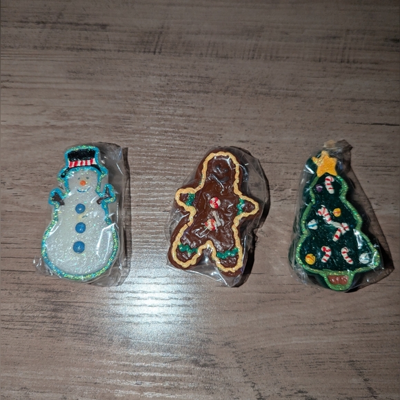 Floating Christmas Candles - Picture 2 of 7